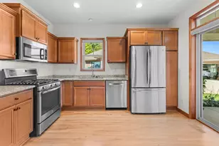 W129N6745 Northfield Circle, Menomonee Falls, WI 53051 - Photo 12