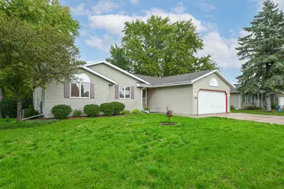 2796  Thomas Dr, East Troy, WI 53120 - Photo 10