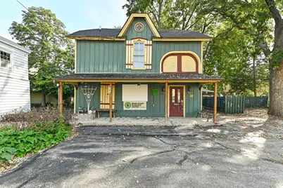 511 N Grand Ave, Waukesha, WI 53186 - Photo 1
