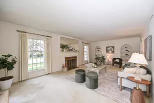 2576 Pasadena Blvd, Wauwatosa, WI 53226 - Photo 6