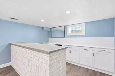 12600 W Cleveland Ave, New Berlin, WI 53151 - Photo 20