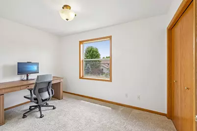 6605  Carlton Dr, Madison, WI 53718 - Photo 16