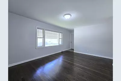 4353 N 42nd Pl, Milwaukee, WI 53216 - Photo 8