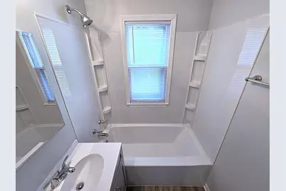 4353 N 42nd Pl, Milwaukee, WI 53216 - Photo 14