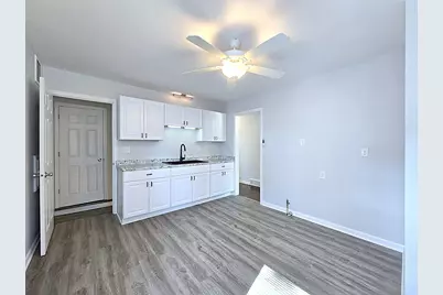 4353 N 42nd Pl, Milwaukee, WI 53216 - Photo 4