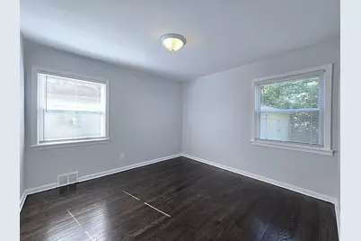 4353 N 42nd Pl, Milwaukee, WI 53216 - Photo 16