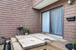 6991 W Glenbrook Rd, Milwaukee, WI 53223 - Photo 4