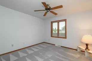 W156N5486 Bette Dr, Menomonee Falls, WI 53051 - Photo 16