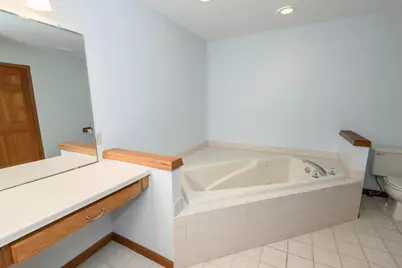 W156N5486  Bette Dr, Menomonee Falls, WI 53051 - Photo 38