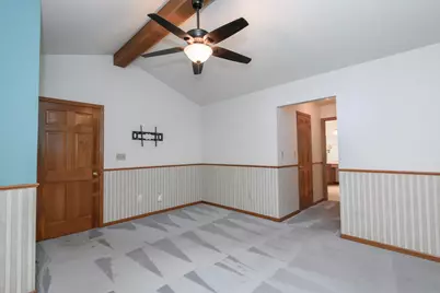 W156N5486  Bette Dr, Menomonee Falls, WI 53051 - Photo 14