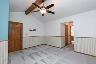 W156N5486 Bette Dr, Menomonee Falls, WI 53051 - Photo 14
