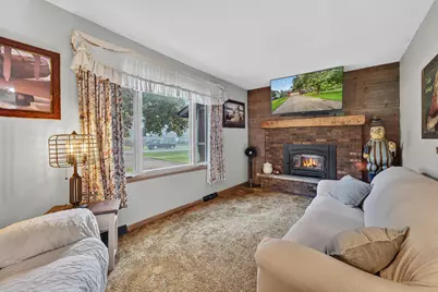8323  10 Pl, Somers, WI 53144 - Photo 4