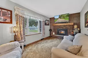 8323 10th Pl, Somers, WI 53144 - Photo 4