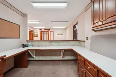 N63W23524  Silver Spring Dr #1, Sussex, WI 53089 - Photo 10