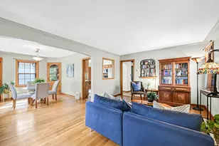 2563 N 71st St, Wauwatosa, WI 53213 - Photo 8