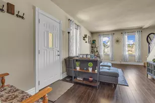 1631 Blocki Ct, Sheboygan, WI 53081 - Photo 8