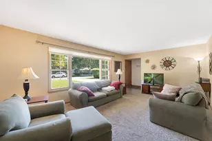 5937 N Sidney Pl, Glendale, WI 53209 - Photo 2