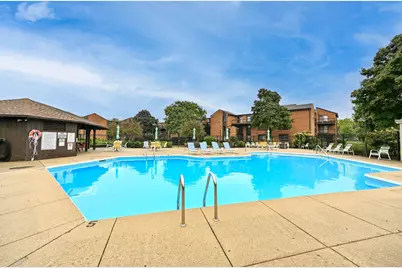 6100 W Stonehedge Dr #347, Greenfield, WI 53220 - Photo 24