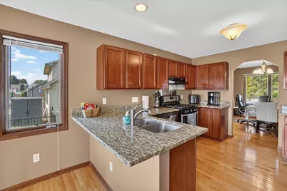 6935  54th St, Kenosha, WI 53144 - Photo 12