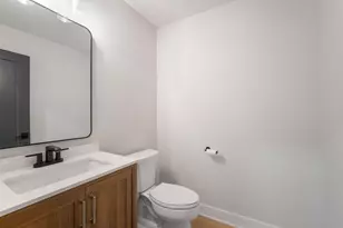 7942 S 66th St, Franklin, WI 53132 - Photo 22