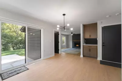 7942 S 66th St, Franklin, WI 53132 - Photo 16