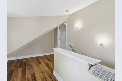 4858 N Iroquois Ave, Glendale, WI 53217 - Photo 26