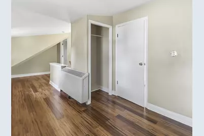 4858 N Iroquois Ave, Glendale, WI 53217 - Photo 24