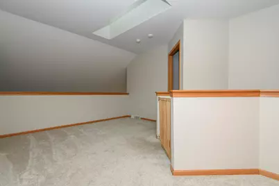1887  Wayside Dr, Hartford, WI 53027 - Photo 20