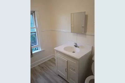 1001  Prospect St, Racine, WI 53404 - Photo 14