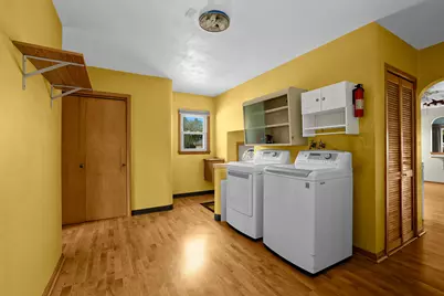 2320  Madison St, La Crosse, WI 54601 - Photo 8