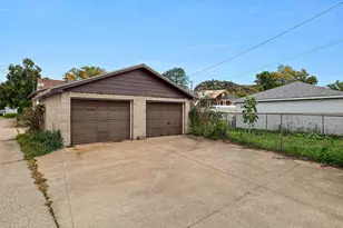 2320 Madison St, La Crosse, WI 54601 - Photo 24
