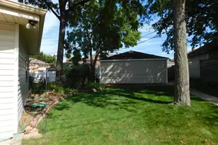 3002 N 70th St, Milwaukee, WI 53210 - Photo 32