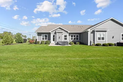 6727  105 St, Pleasant Prairie, WI 53158 - Photo 2