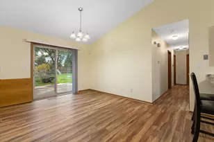 8169 S Wilding Dr, Oak Creek, WI 53154 - Photo 6