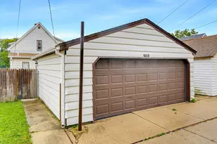 1739 S 75th St, West Allis, WI 53214 - Photo 30