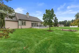 8361 S 44th St, Franklin, WI 53132 - Photo 42