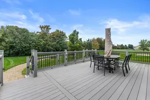 8361 S 44th St, Franklin, WI 53132 - Photo 40
