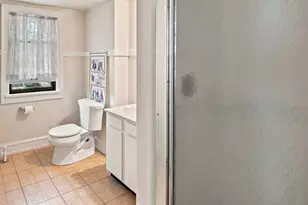 2841 N Lake Dr, Milwaukee, WI 53211 - Photo 48