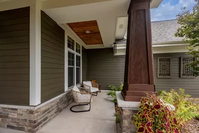 S84W33185  Brown Bear Ln, Mukwonago, WI 53149 - Photo 6
