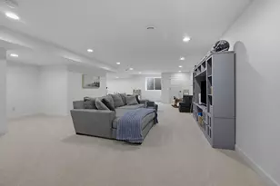 S84W33185 Brown Bear Ln, Mukwonago, WI 53149 - Photo 46