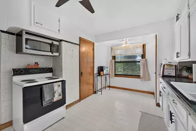 3536 S 82nd St, Milwaukee, WI 53220 - Photo 8