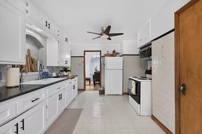 3536 S 82nd St, Milwaukee, WI 53220 - Photo 6