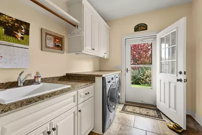 N33W29525  Millridge Rd, Delafield, WI 53072 - Photo 40
