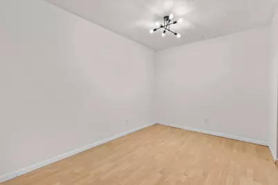 5200 S Tuckaway Blvd #224, Greenfield, WI 53221 - Photo 10