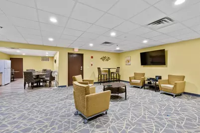5200 S Tuckaway Blvd #224, Greenfield, WI 53221 - Photo 32