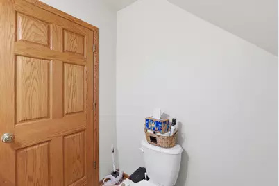 717  Madison Ave, Howards Grove, WI 53083 - Photo 20