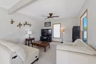 717 Madison Ave, Howards Grove, WI 53083 - Photo 10