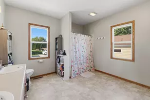 717 Madison Ave, Howards Grove, WI 53083 - Photo 12