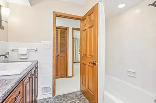 8480 W Edgerton Ave, Greendale, WI 53129 - Photo 54