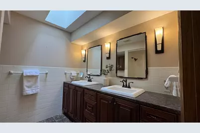 8480 W Edgerton Ave, Greendale, WI 53129 - Photo 40